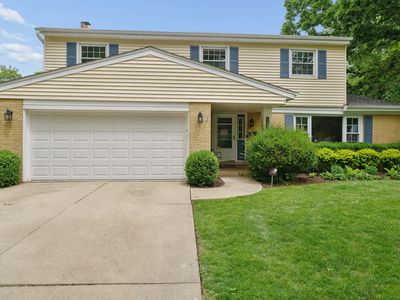 1220 Anthony Ln