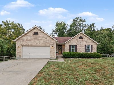 5118 Christopher Dr