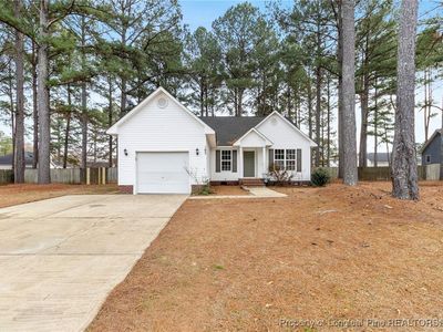 Property at 105 Deer Lodge Ct, Raeford, NC