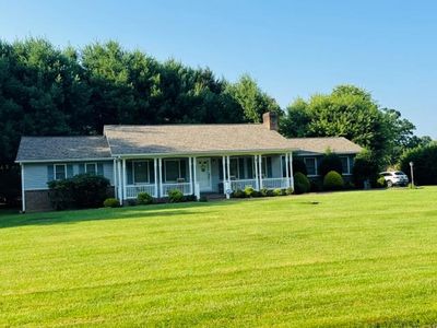404 Parkwood Dr