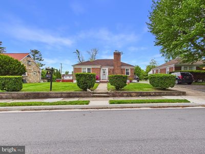 3739 Lochearn Dr