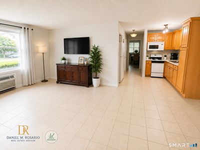 265 Burritt Street #101