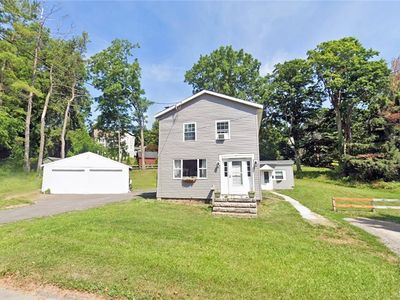 11 Corwin St