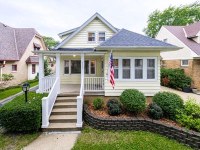 2555 N 72nd STREET