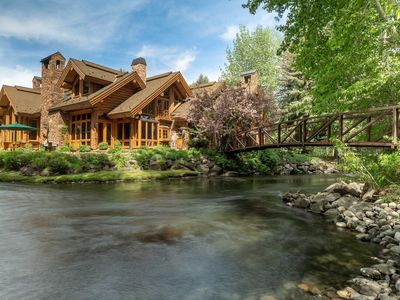 103 Snowbrush Ln