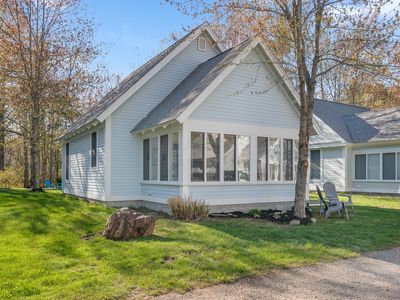 454 Post Road #137