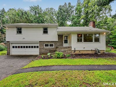 11 Bonnybrook Road