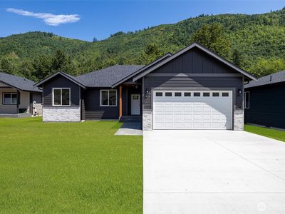 6522 Watson Loop