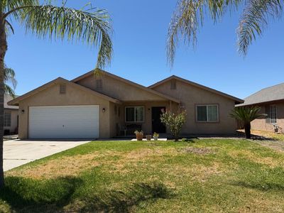 967 Mariposa Ave