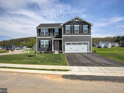 95 Leland Way