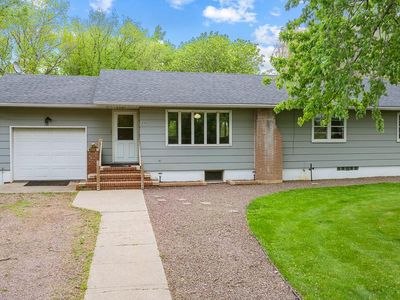 2110 Highway 75