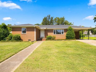 1010 Blount Ave