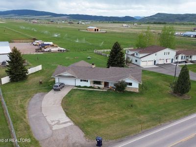 10996 Highway 238
