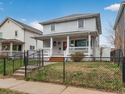667 Aurora Ave