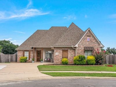 408 Halifax Cir