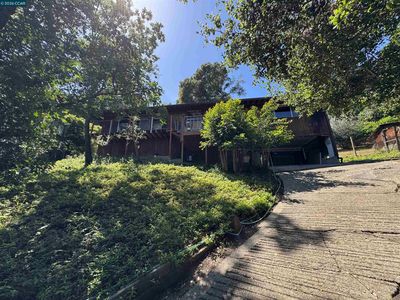 Property at 3357 Ridge Rd, Lafayette, CA