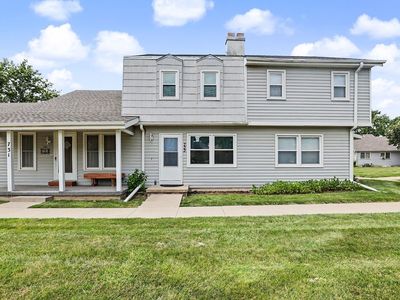 733 NW Greenwood St #20