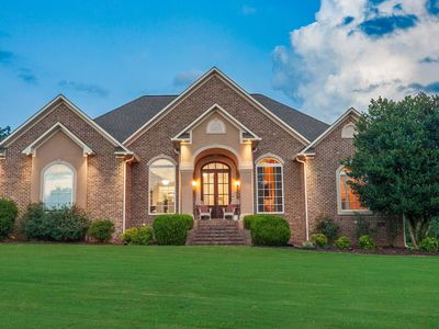 60 John C Breckenridge Cv