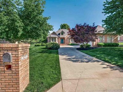 5274 Knightsbridge Ct