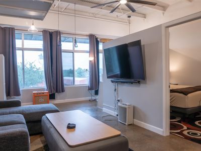 2401 E 6th St APT 6100