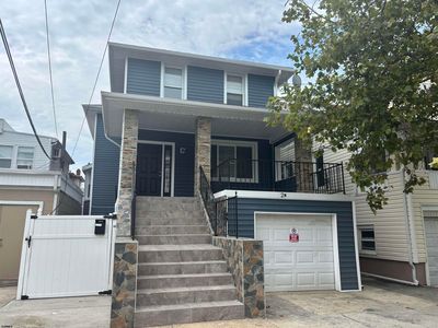 2 N Nashville Ave