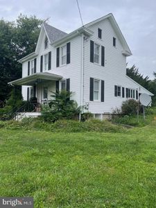 15929 Hanover Pike