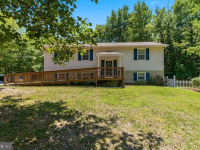 4095 Sweetman Rd