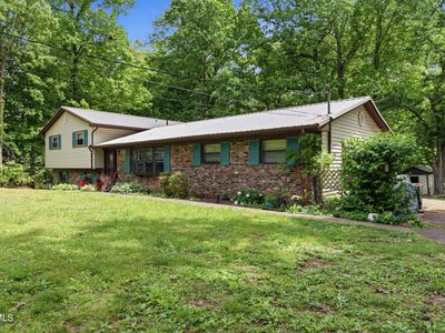 8112 Boss Rd