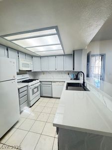 1406 Santa Margarita St Unit G