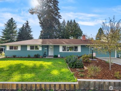 2305 Lilac SE