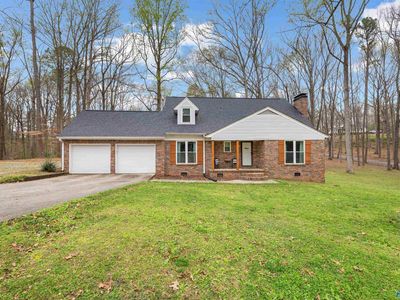 2123 Thunderbird St NW