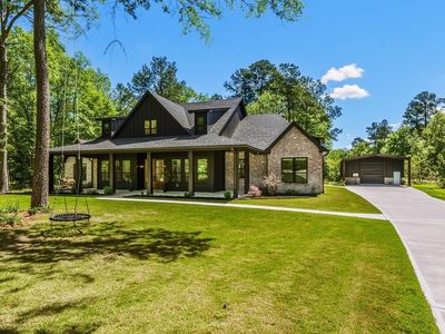 157 Wagon Pass Dr
