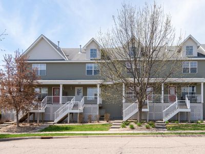 2882 Clover Ridge Dr