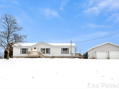 Property at 1019 Vining Rd, Greenville, MI