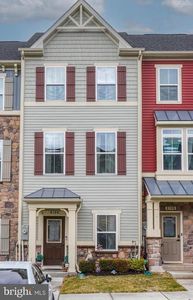 Property at 8108 Dewey Pl, Glen Burnie, MD