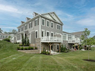31 Hillandale Dr #204