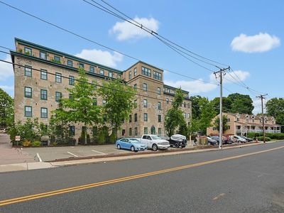 426 Mount Hope St Unit 308