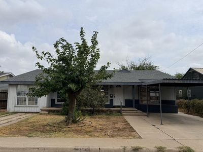 312 McKnight Dr