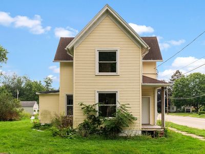 Property at 1433 Gartland Ave, Janesville, WI