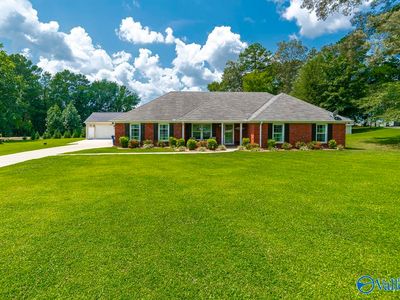 200 Amber Ln