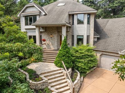 655 Evergreen Cir