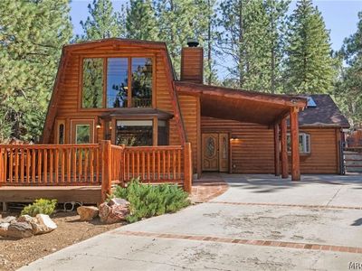 2160 Mariposa Ln