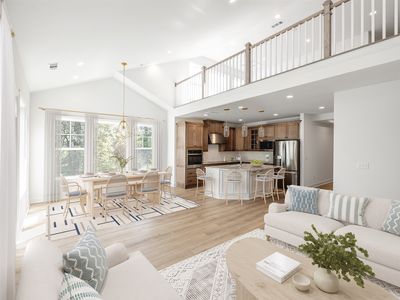 241 Crown Gardens Ct