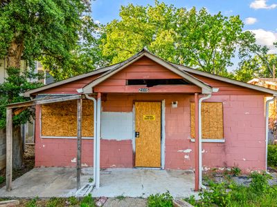 2116 Herman St