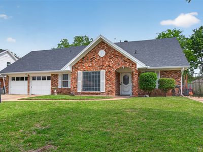 1554 Westbury Dr