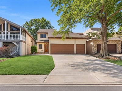 50 Waters Edge St