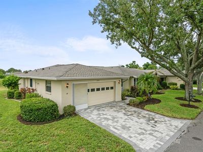 2703 Lancaster Dr