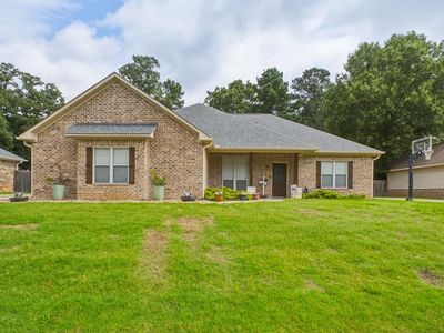 6912 Woodmere Ct