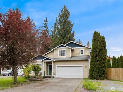 5807 204th Street Ct E