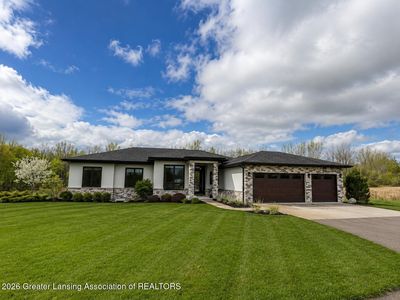 278 E Haslett Rd